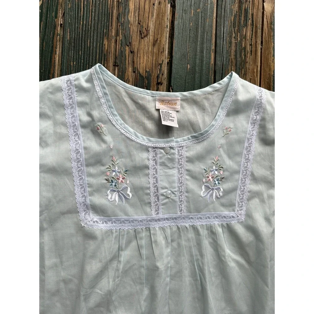 Barbizon Vintage Blue Floral Embroidered Lace Trim Nightgown L 08-58232